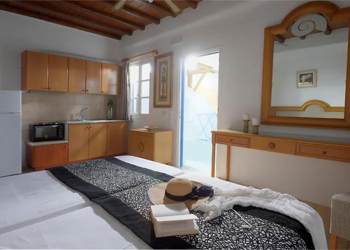 阿多尼斯客房公寓